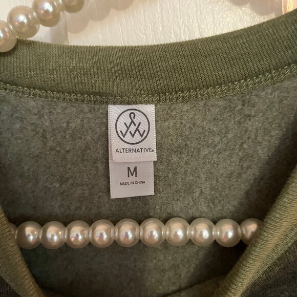 Alternative Apparel Ladies Camo Print Crew Neck Long Sleeve Sweatshirt Size M - Picture 2 of 5